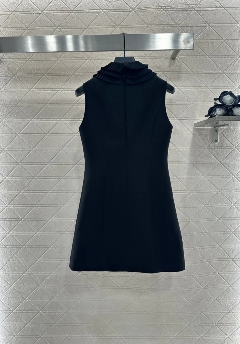 MiraMuze 2025 Women’s Early Autumn New High-End Fashionable Dress Waist-Cinching, Slimming, and Versatile with a Chic Pile Neck Design